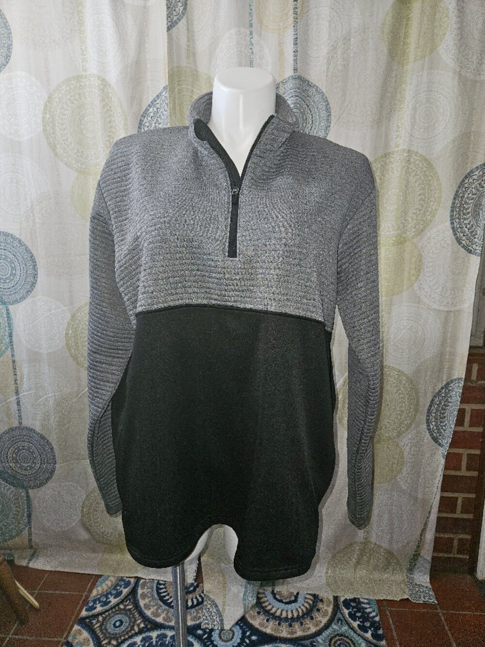 Holloway Gray & Black Colorblock 1/4 Zip Pullover (2XL)